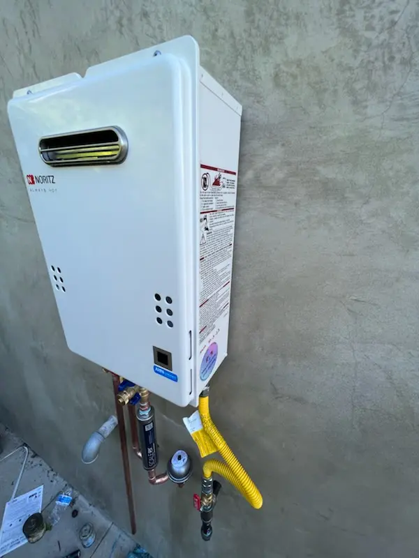Tankless water heater installation for Coquina Ridge Mobile Homes homes